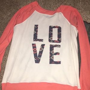 Long sleeve graphic tee